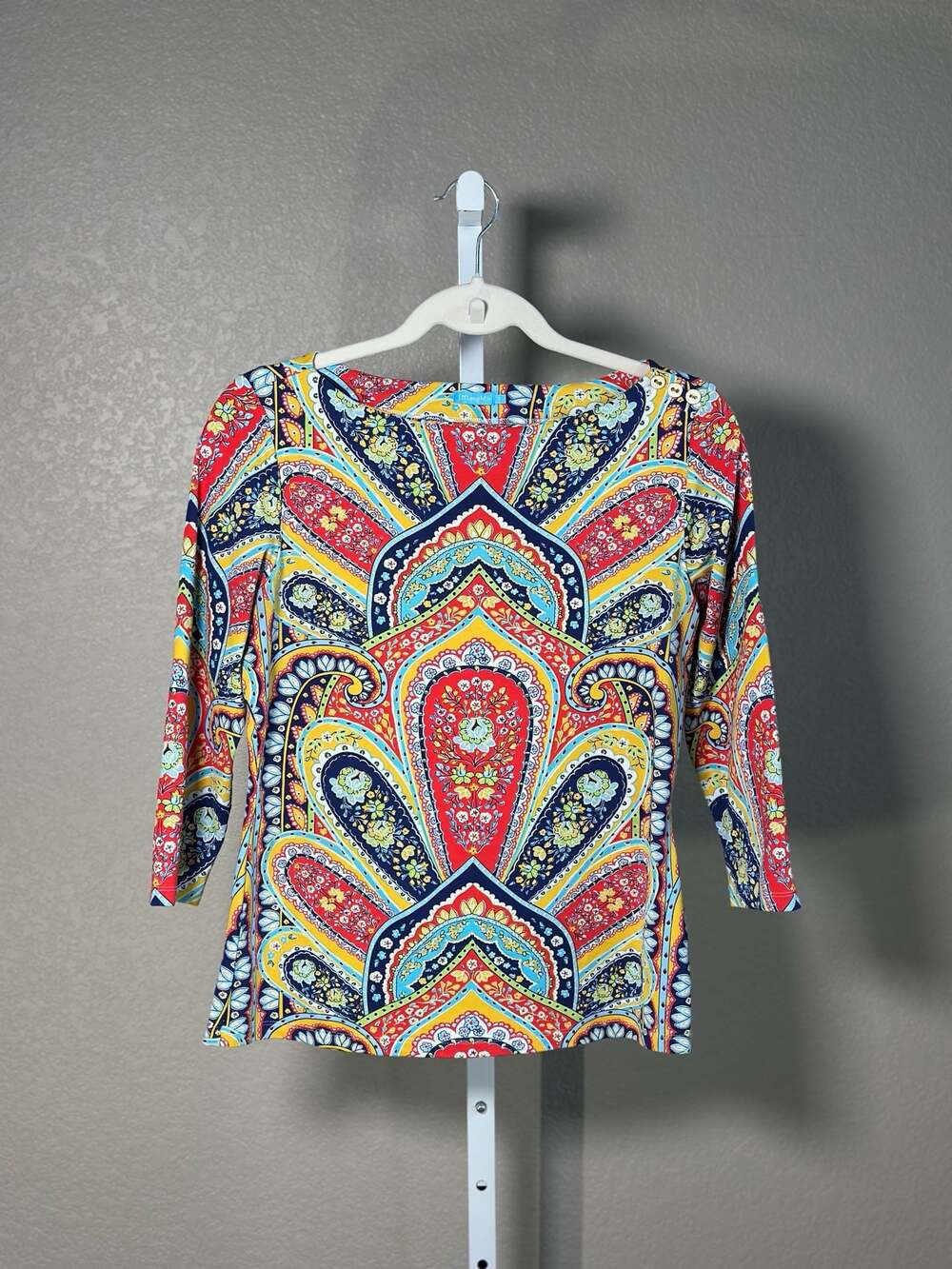 J.McLaughlin Catalina Cloth Vibrant Paisley Bateau Neck Top 3/4 Sleeve